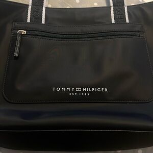 Tommy Hilfiger Shoulder Bag